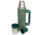 Stanley 1.3L Classic Legendary Vacuum Insulated Bottle - Hammertone Green