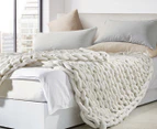 Gioia Casa 120x160cm Super Chunky Hand Braided Large Blanket - White