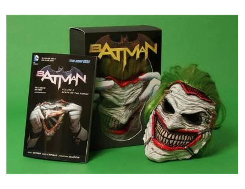 Batman Death Of The Family Mask And Book Set : Death of the Family Book and Joker Mask Set