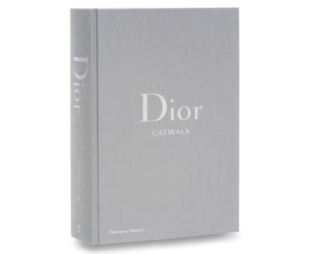 dior complete catwalk book