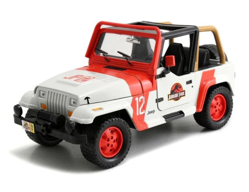 Jada Jurassic World 1992 Jeep Wrangler 1:24 Die-Cast Model Car