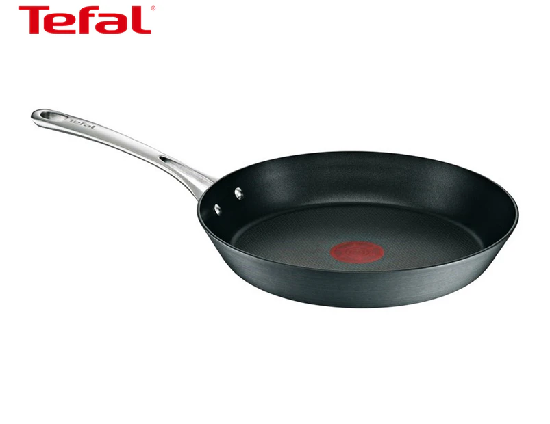 Tefal 26cm Gourmet Anodised Frypan - Black