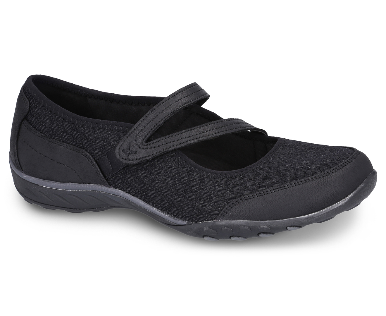Skechers Women's Relaxed Fit Breathe Easy In Good Spirits Shoes - Black ...