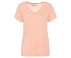 Under Armour Women's UA Tech Twist V-Neck Tee / T-Shirt / Tshirt - Pink
