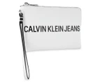 Calvin Klein Jeans Mini Wristlet - Bright White