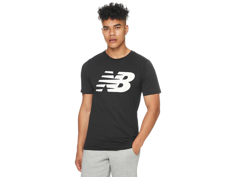 New Balance Men's Classic Tee / T-Shirt / Tshirt - Black