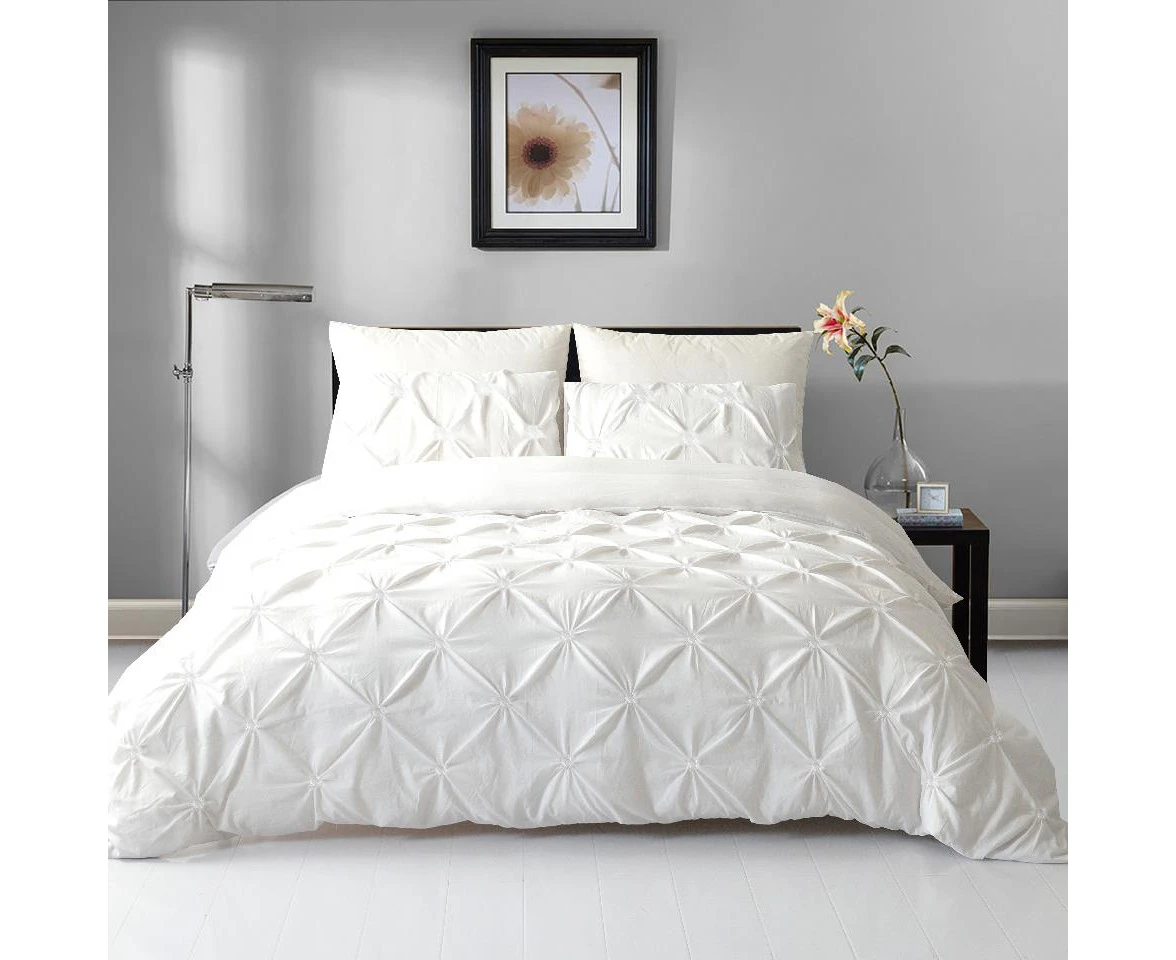 Diamond Embroidery Pintuck Quilt/Doona/Duvet Cover Set-White