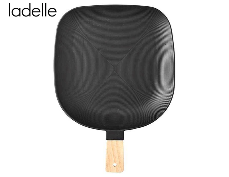 Ladelle 36x26cm Linear Texture Paddle Serve Stick - Black