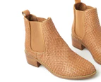 Walnut Melbourne Women's Grace Weave Leather Boots - Tan