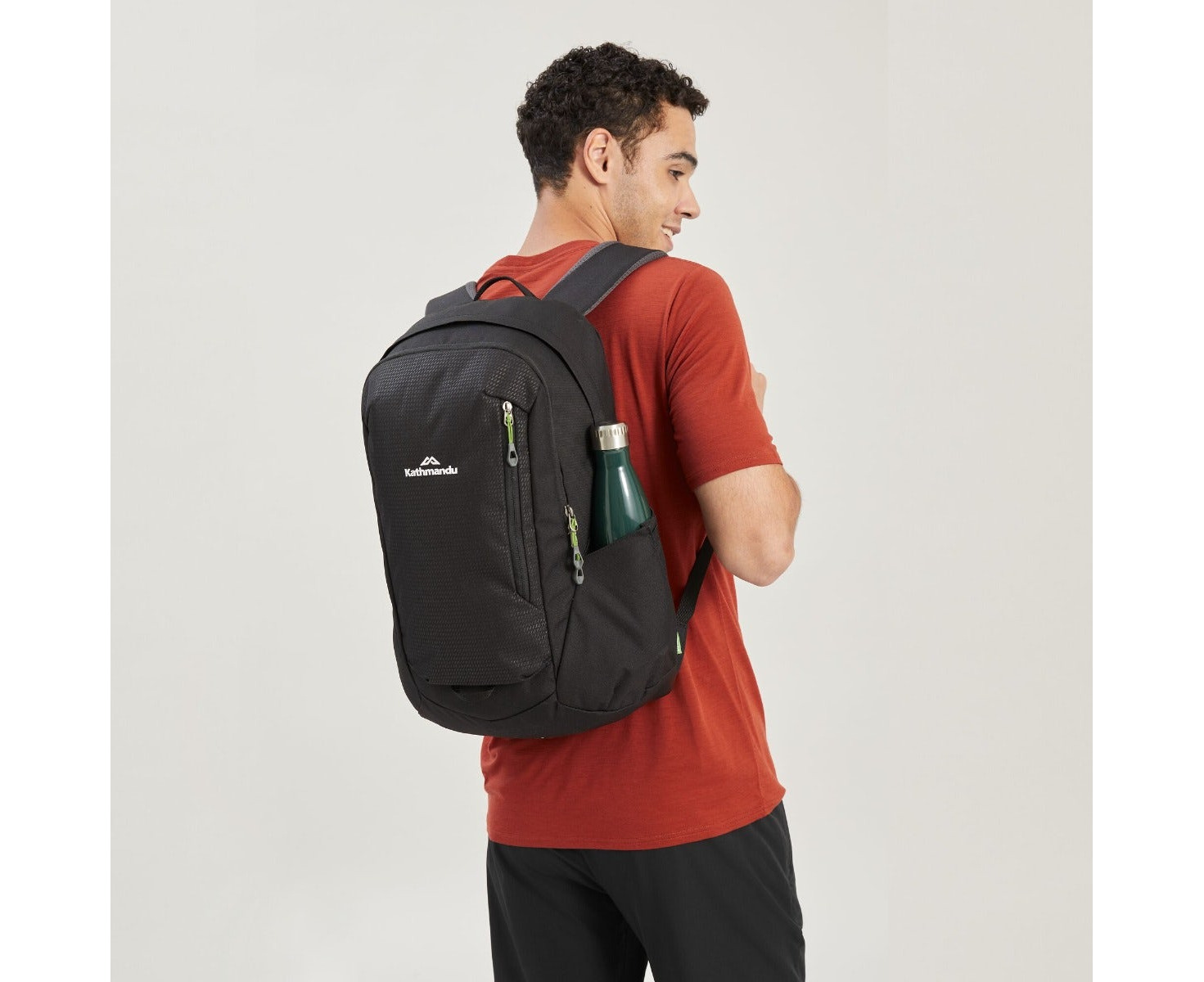 Kathmandu Cotinga Pack 25L Unisex Black Catch