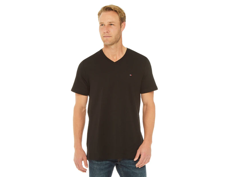Tommy Hilfiger Men's Core Flag V-Neck Tee / T-Shirt / Tshirt - Black