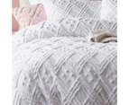 Park Avenue Medallion Cotton Vintage Washed Tufted Quilt Cover Set - White