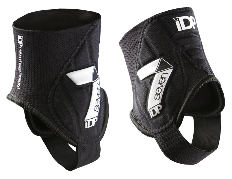 Seven 7IDP Control Ankle Pads Black 2015