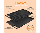 NutriChef NCCIRG59 Cast Iron Reversible Grill Plate - 46cm Flat Cast Iron Skillet Griddle Pan For Stove Top, Gas Range Grilling Pan w/ Silicone Oven Mitt F