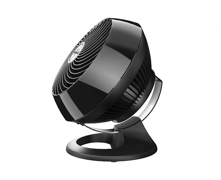 Vornado 560 Medium Air Circulator Fan Gloss Black 71560