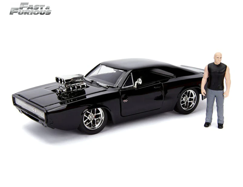 Fast & Furious 1970 Dodge Charger RT with Dom Figure 1:24 Diecast Model Car