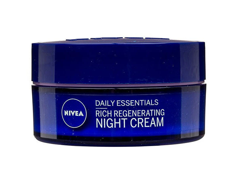 Nivea Daily Essentials Rich Face Regenerating Night Cream - 50ml