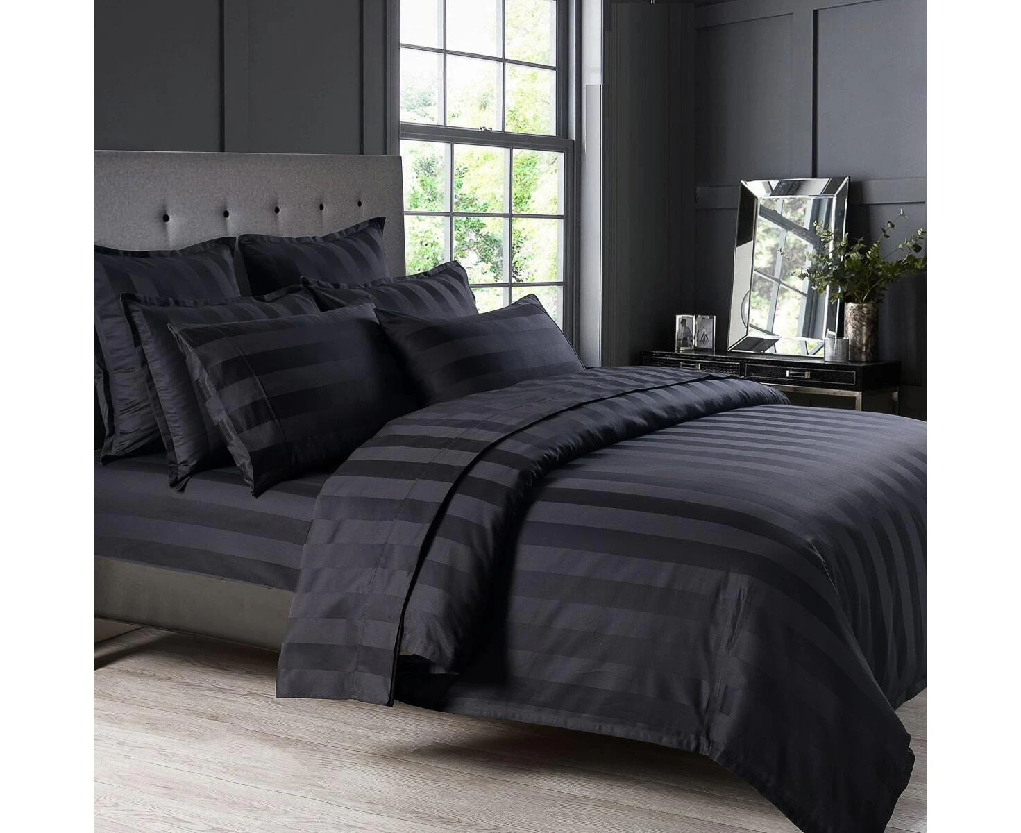 Bespoke 1200TC Sheet Set Black King Bed