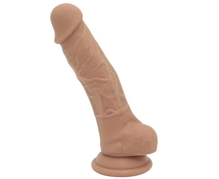 Pleasure Closet Classic Realistic Dildo 7 Inch with Suction Cup