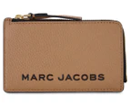 Marc Jacobs Bold Small Top Zip Wallet - Medium Tan