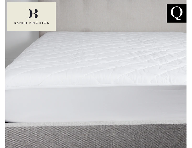 Daniel Brighton Allergy Sensitive Waterproof Queen Bed Mattress Protector