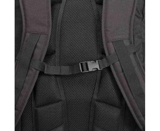 Kingpin camera half clearance backpack