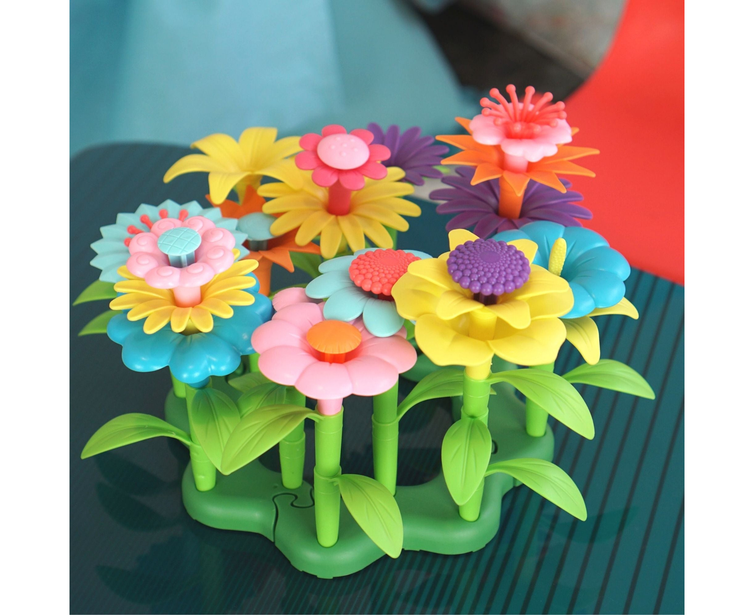 Build a Bouquet Floral Arrangement Creative Educational Colorful 98 PCS Blocks Toy For 3 4 5 6 Years Old Girls Kids Pretend Christmas Birthdays Gifts Flower Building Garden Playsets Toys 