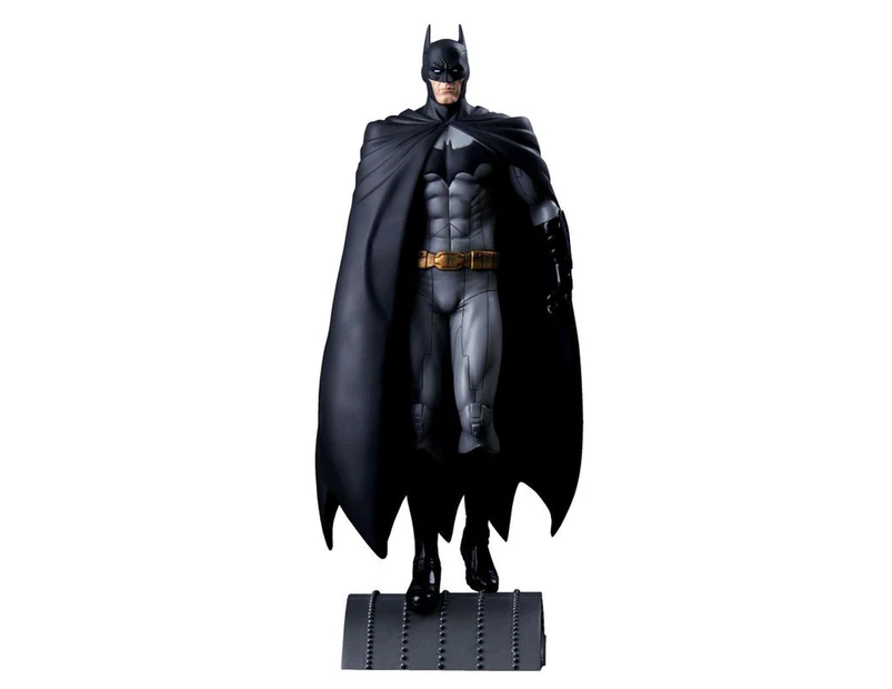 Batman - New 52 Batman 1:6th Scale Limited Edition Statue