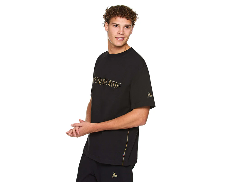 Le Coq Sportif Men's Richie Gold Tee / T-Shirt / Tshirt - Black