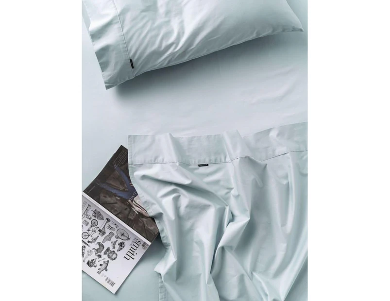 Augusta Fitted Sheet (Pale Blue) - King
