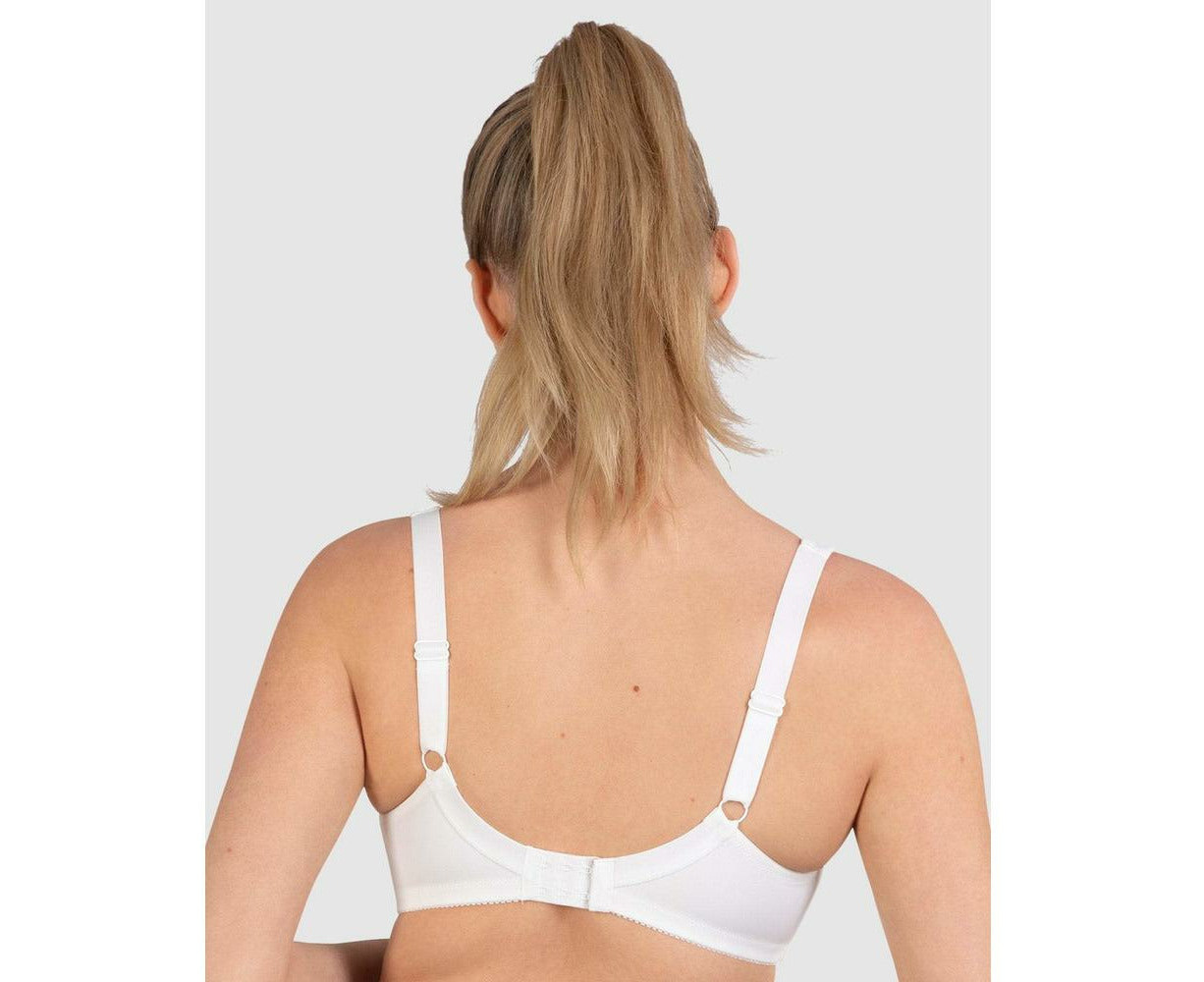 Naturana Pocketed Mastectomy Bra with Cotton Lining in Ecru