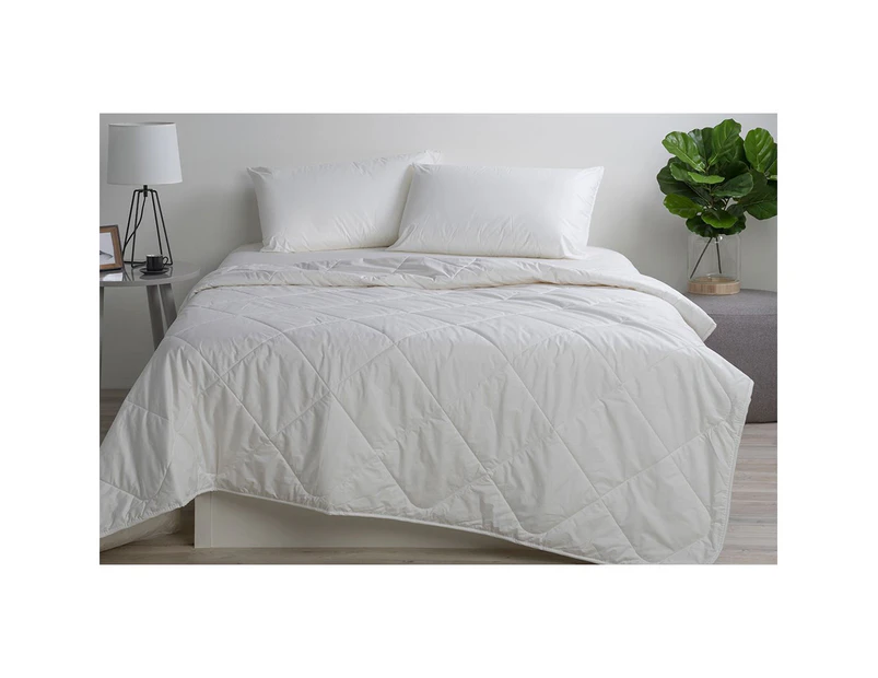 Jason King Bed All Seasons Bedding Washable Quilt/Doona Australian Wool 300GSM