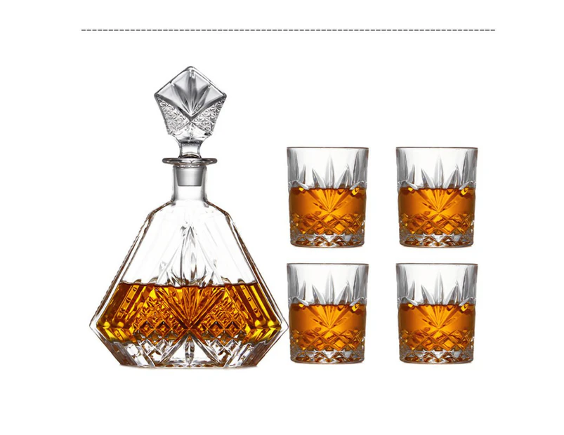 Whiskey Decanter Set with 4 Old Fashioned Whisky Glasses for Liquor Scotch Bourbon or Wine Triangular