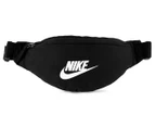 Nike 1L Heritage Waistpack - Black/White