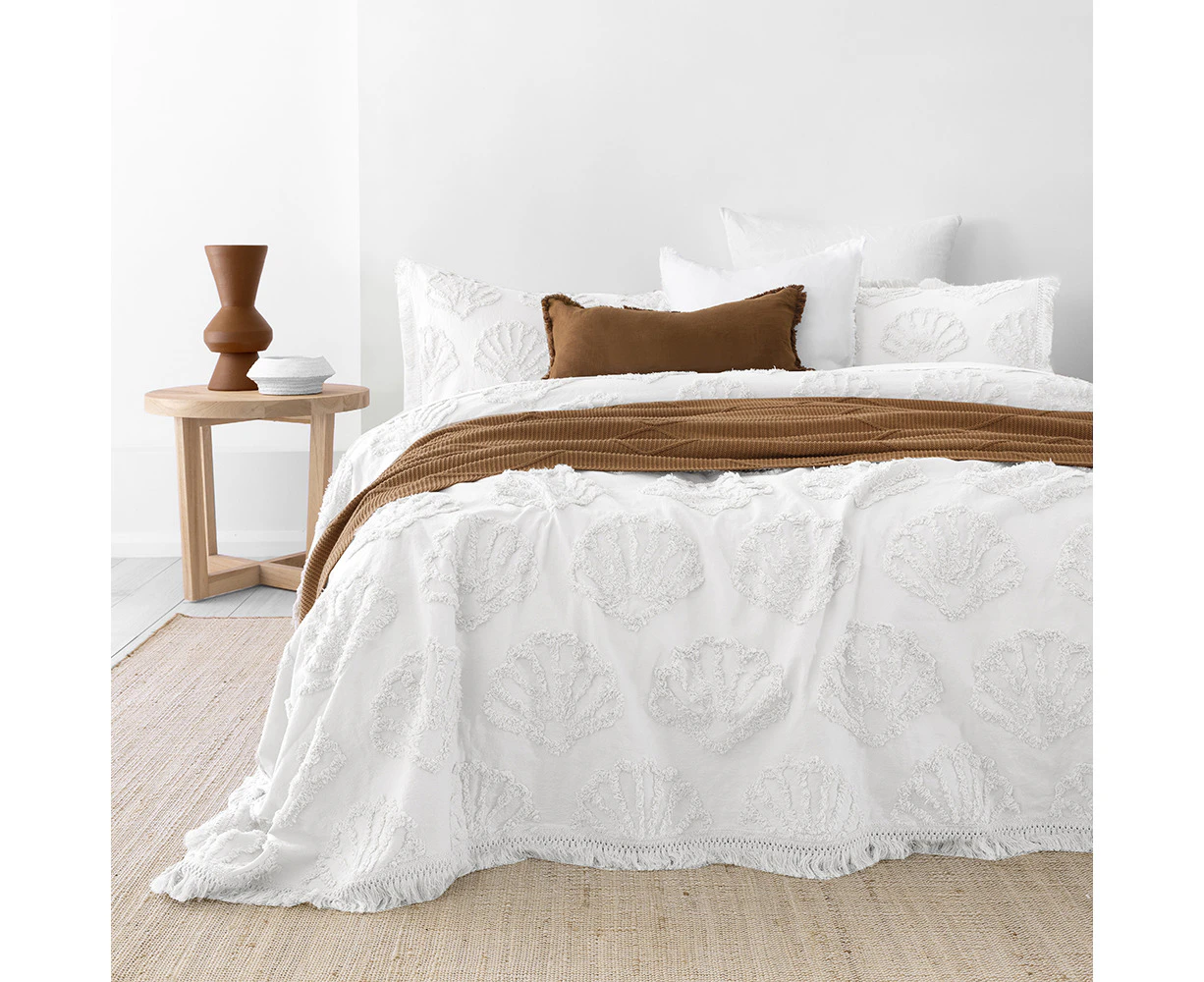 Hydra Coverlet Set White