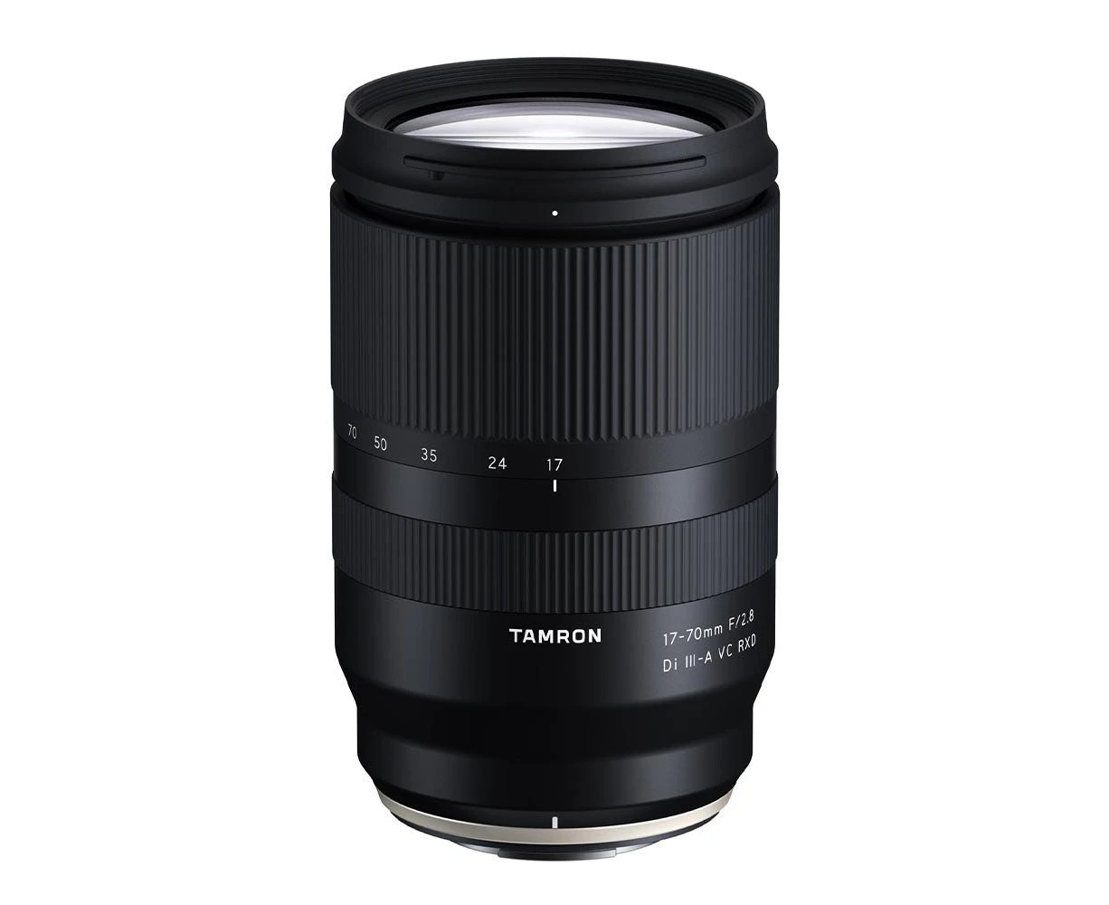 Tamron 17-70 mm F/2.8 RXD Lens for Fuji