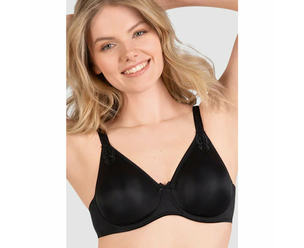 Naturana Seamless T-Shirt Style Underwire Minimiser Bra in Black