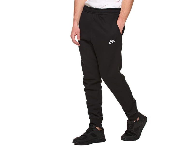 Nike Sportswear Men's Club Fleece Joggers / Tracksuit Pants - Black