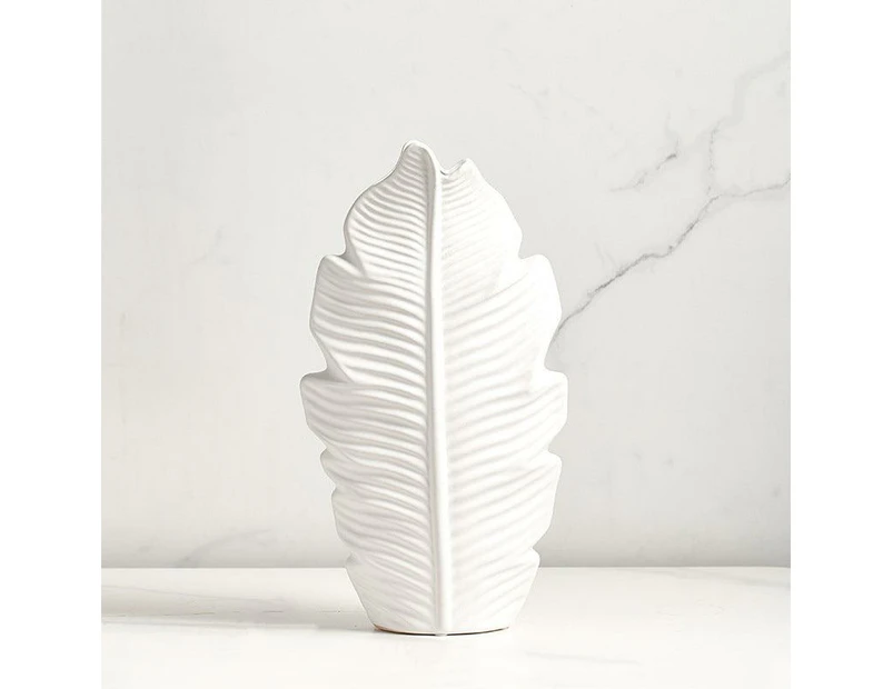 Palmleaf Ceramic Vase White Medium