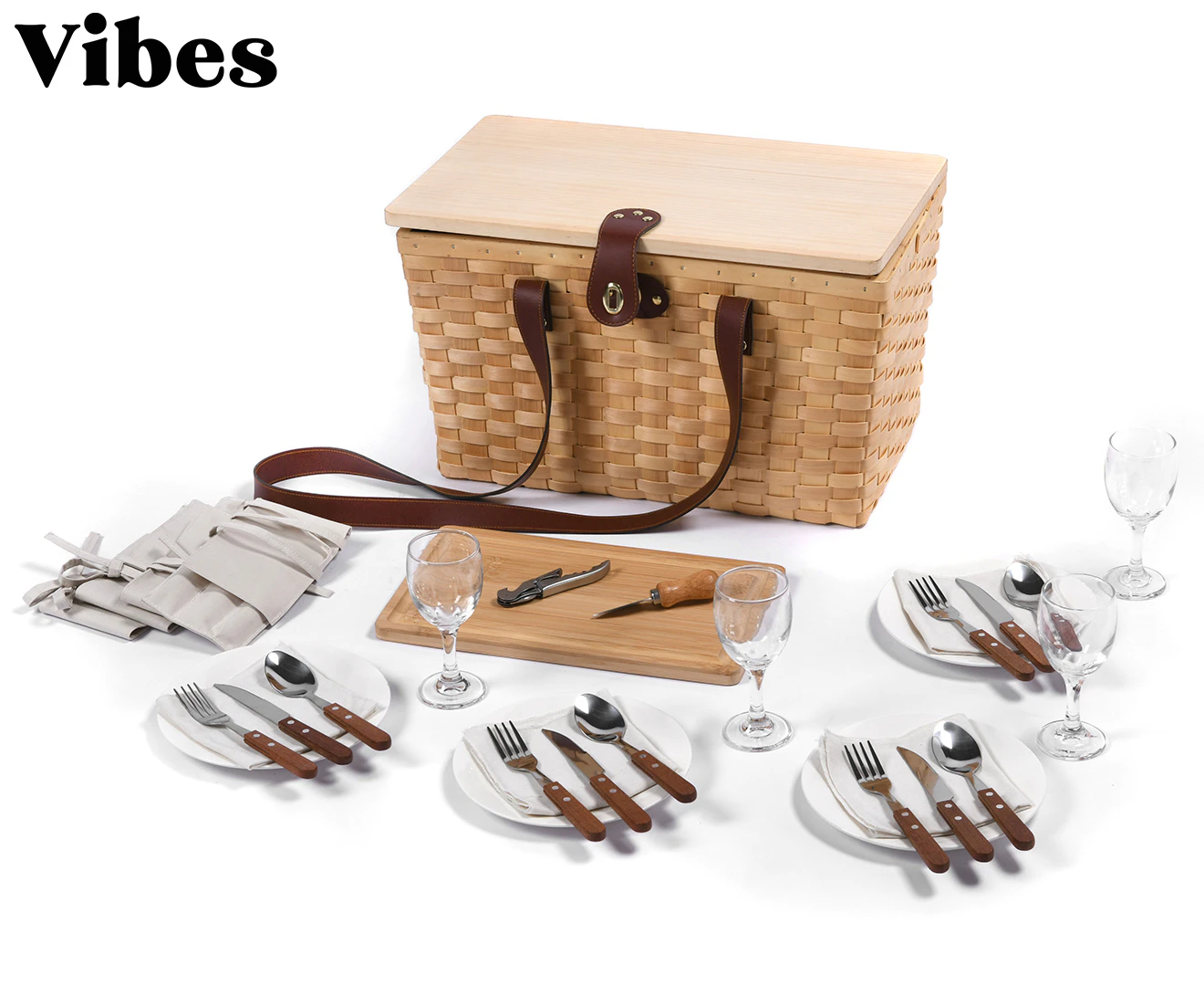 Vibes Barossa 4 Person Natural Wicker Picnic Basket Set Peach