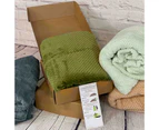 Beautiful Wrinkle-resistant Blanket Skin-friendly Breathable Flannel Yoga Blanket for Home-Army Green