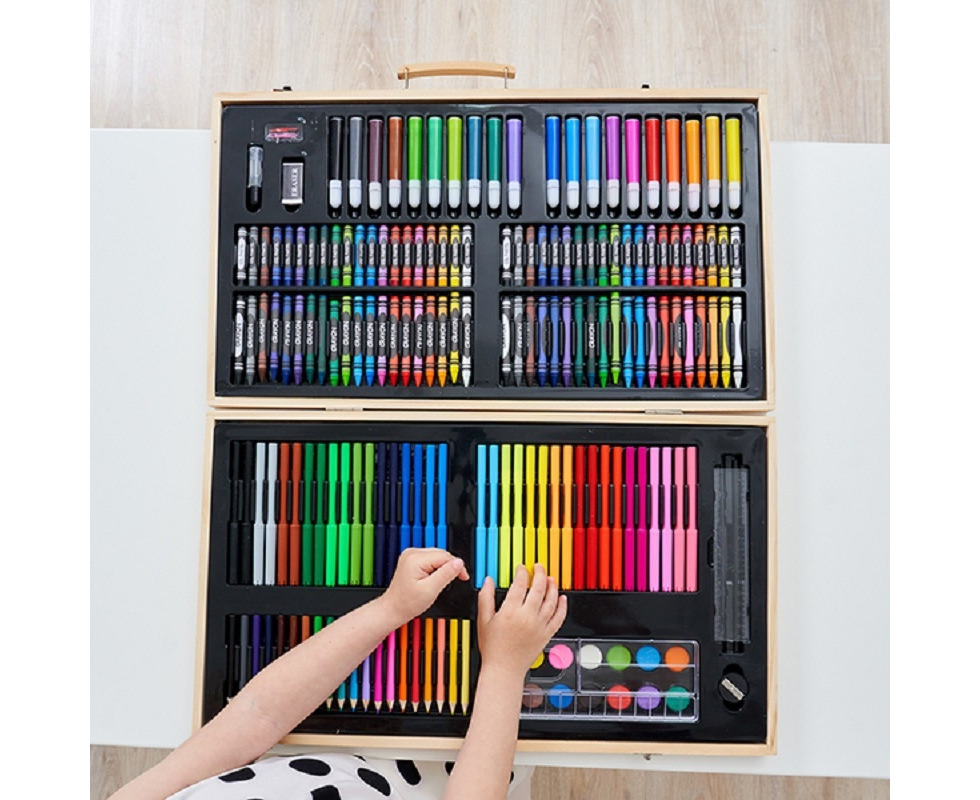 Good Quality 180PCS Professional Drawing Paint Art Set For Kids Children  School Wood Art Set