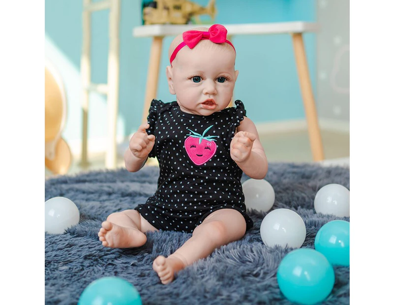 55CM Lifelike Saskia Reborn Baby Doll Popular Newborn Doll Soft Touch Cuddly Baby Collectible Art Doll Baby Doll Toys