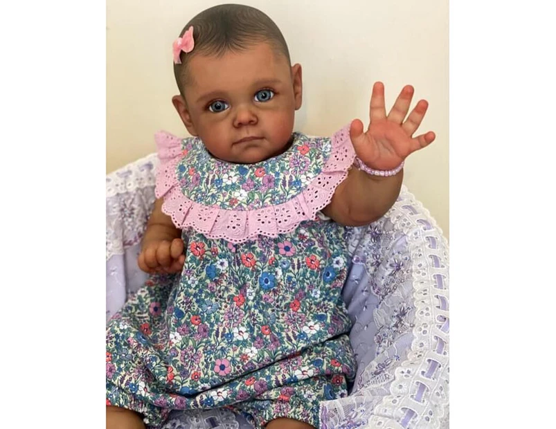 60CM Handmade Reborn Toddler Maggi In Dark Brown Skin Painted Hair Lifelike Multiple Layers Painting 3D Skin Birthday Gift