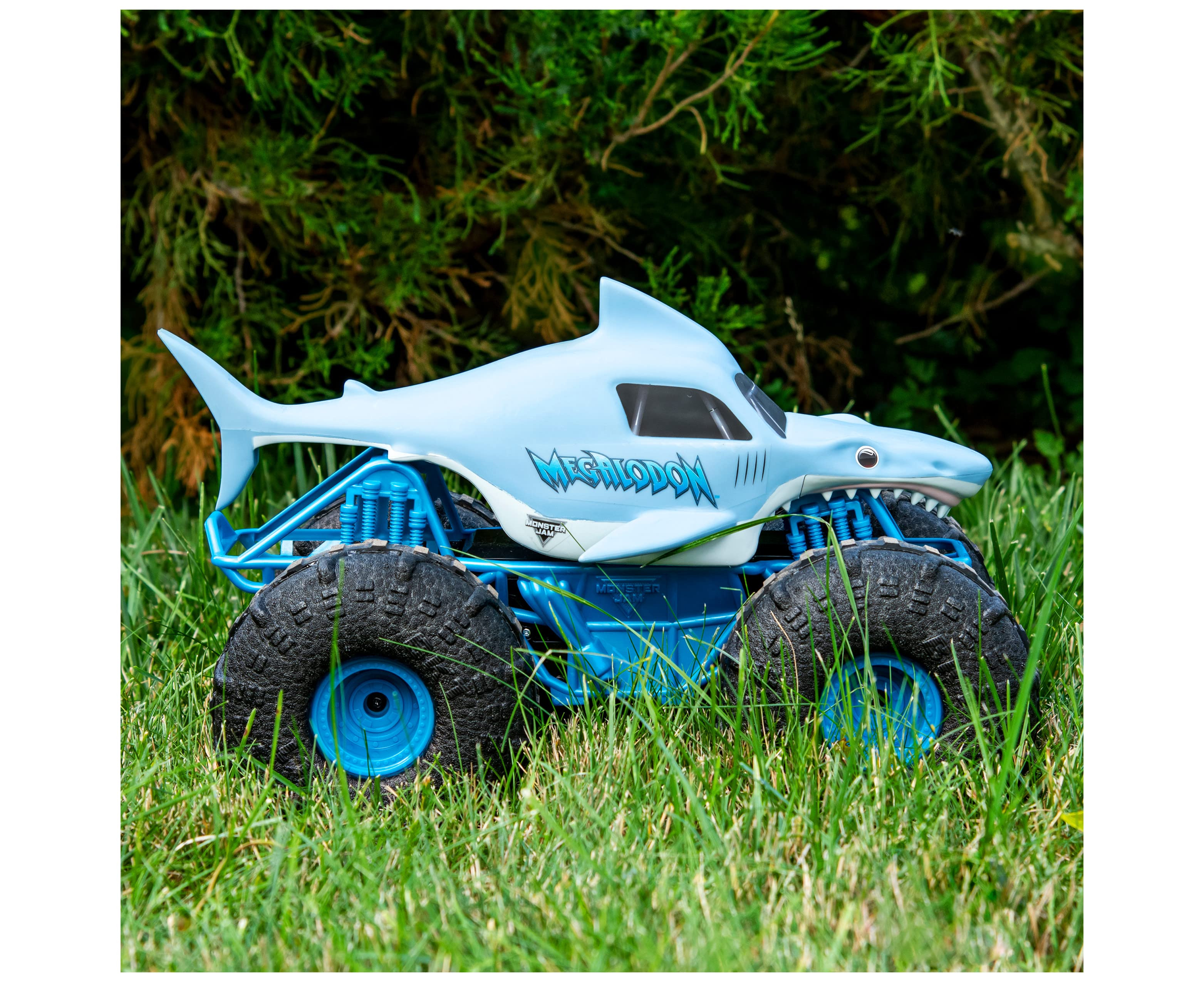 Monster Jam Official Megalodon Storm All-terrain Remote Control Monster  Truck - 1:15 Scale : Target