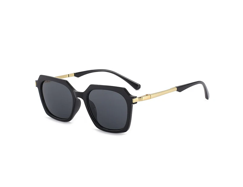CRIXALIS Vintage Sunglasses Women Fashion Spring Hinge Design Anti-Glare Driving Sun Glasses Ladies Square Retro Shades UV400 - Black