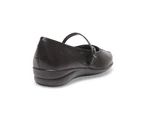 Womens Footwear Wide Steps Brianna Black Glove Flat