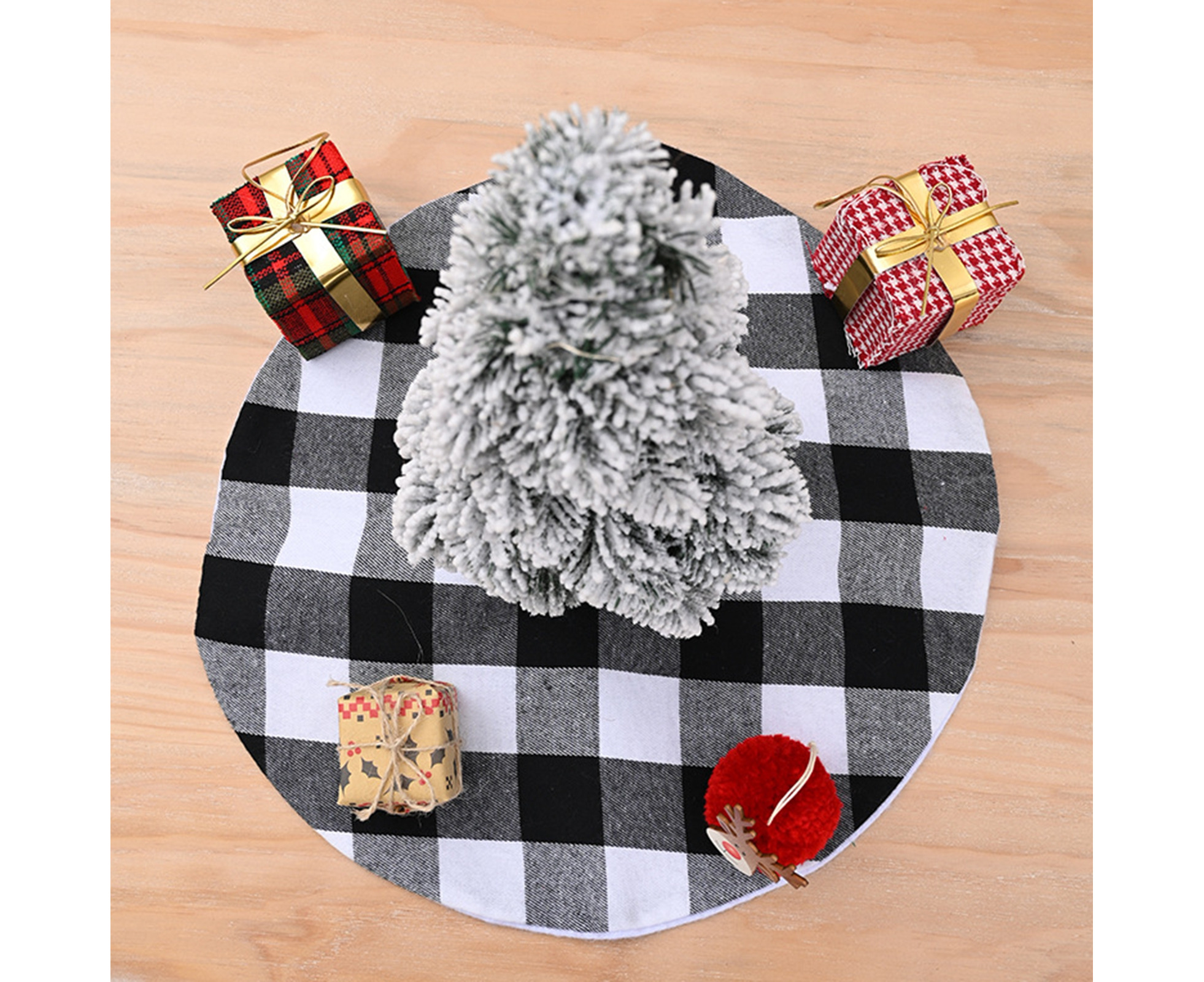 Black white clearance plaid tree skirt