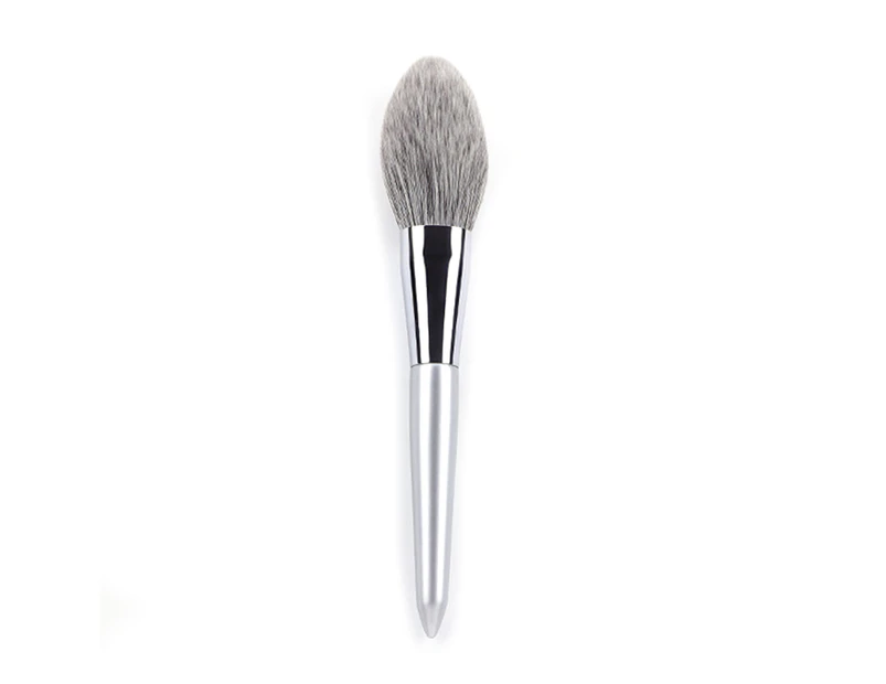 Beauty Brush Silver Color Soft Bristles Bionic Fiber Exquisite Convenient Makeup Tools Wide Application Foundation Liquid Blush Brush for Face A
