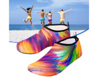 1 Pair Swimming Socks Non-slip High Stretchy Water-resistant Men Women Barefoot Aqua Beach Shoes for Water Sports -37-38